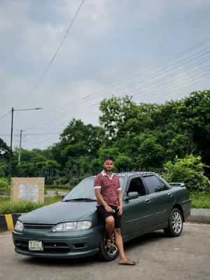 টয়োটা কারিনা ১৯৯২ সবুজ