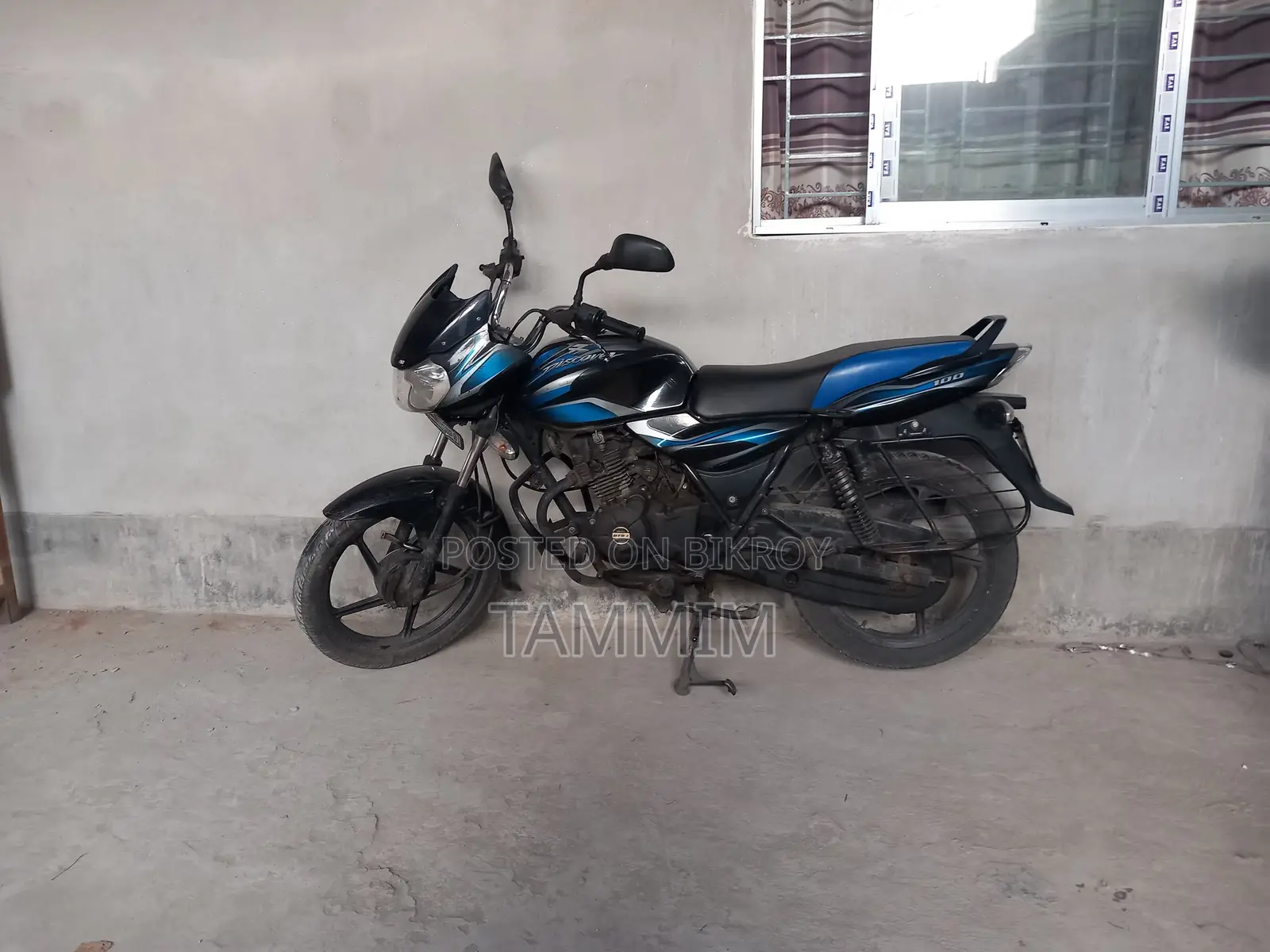 Bajaj Discover 100 2018 Blue