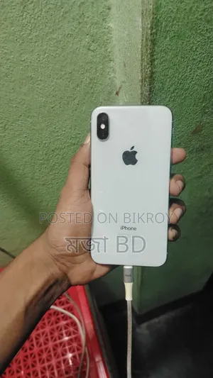 Apple iPhone X 64 GB White