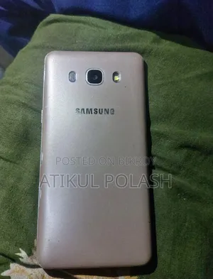 Samsung Galaxy J5 16 GB Black