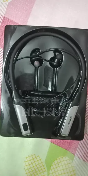 নেকব্যান্ড ইয়ারফোন