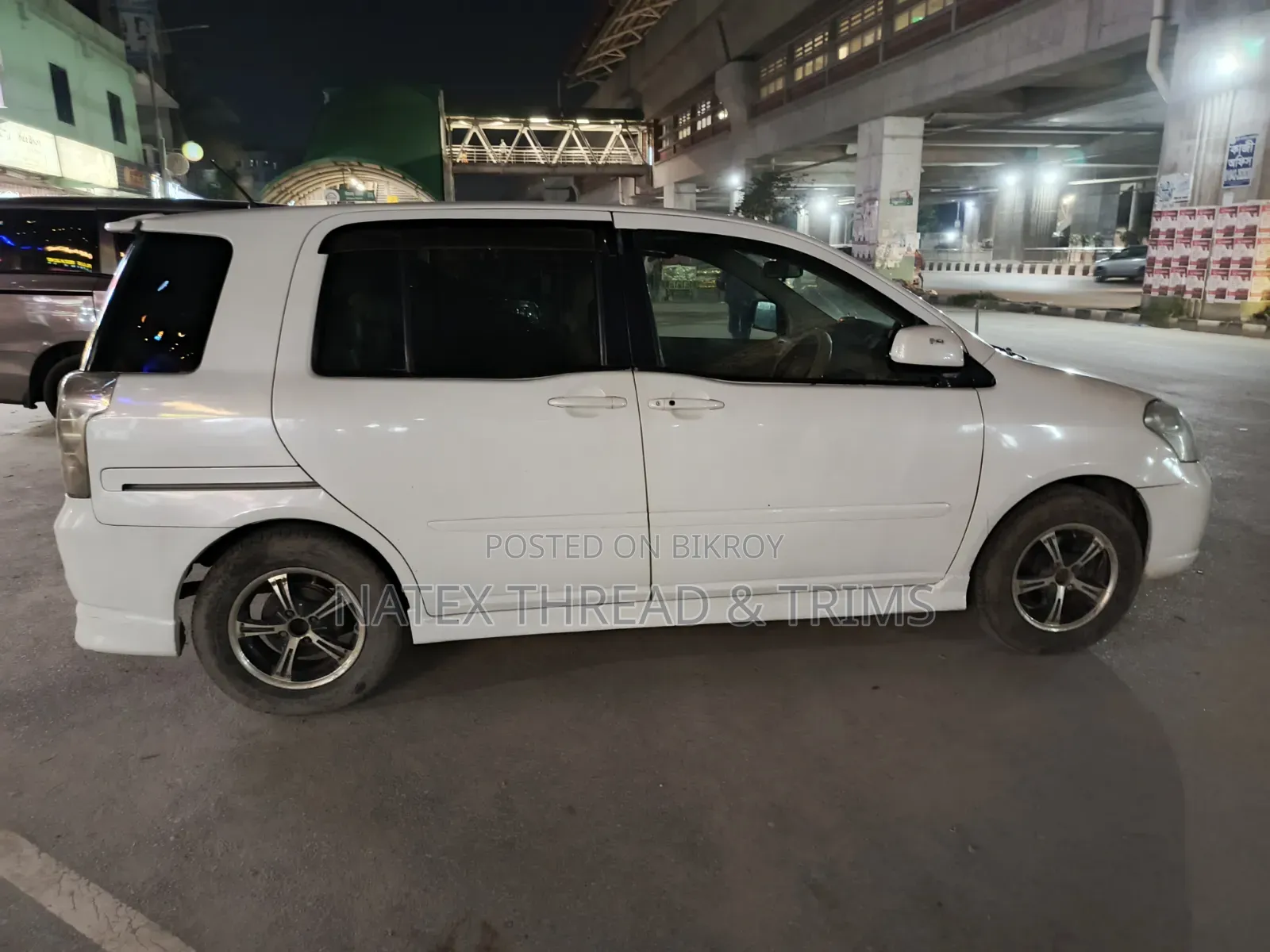 Toyota Raum 2004 Pearl