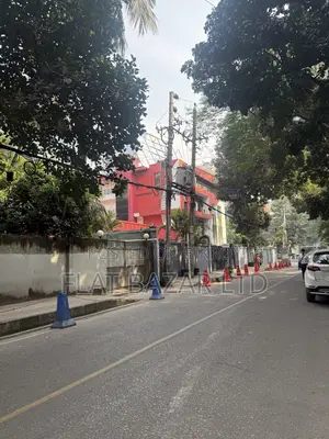 গুলশান এভিনিউ ১ বিঘা জমি বিক্রয়