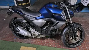 ইয়ামাহা এফজেডএস ভি৩ ২০২১ ব্লু
