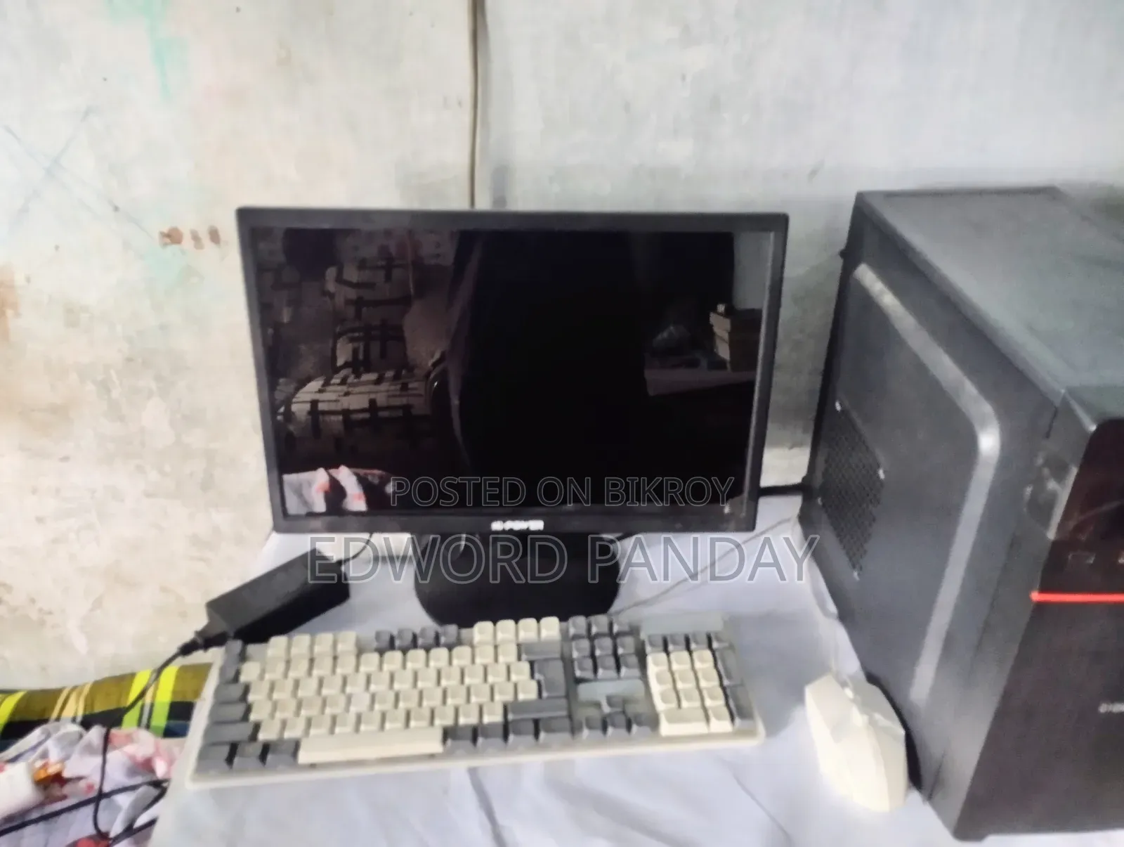 Desktop Computer HP 8GB Intel Core i3 HDD+SSD 500GB