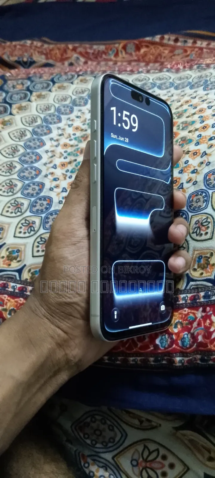 নতুন অ্যাপল আইফোন ১৭ প্রো ম্যাক্স ২৫৬ জিবি সিলভার