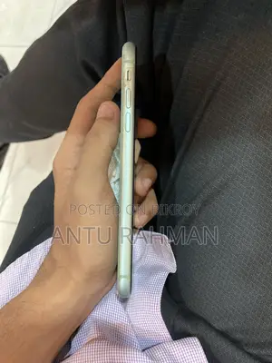 Apple iPhone 11 128 GB Green