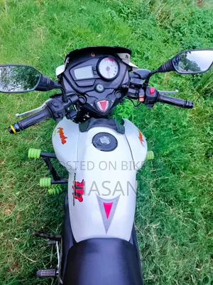 TVS Apache RTR 160 2V 2017 White