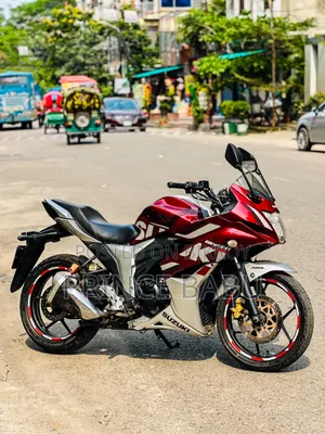 সুজুকি জিক্সার এসএফ ২০২০ রেড
