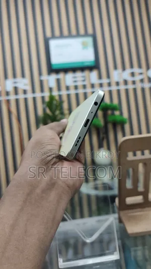 Oppo F21 Pro 5G 128 GB Gold