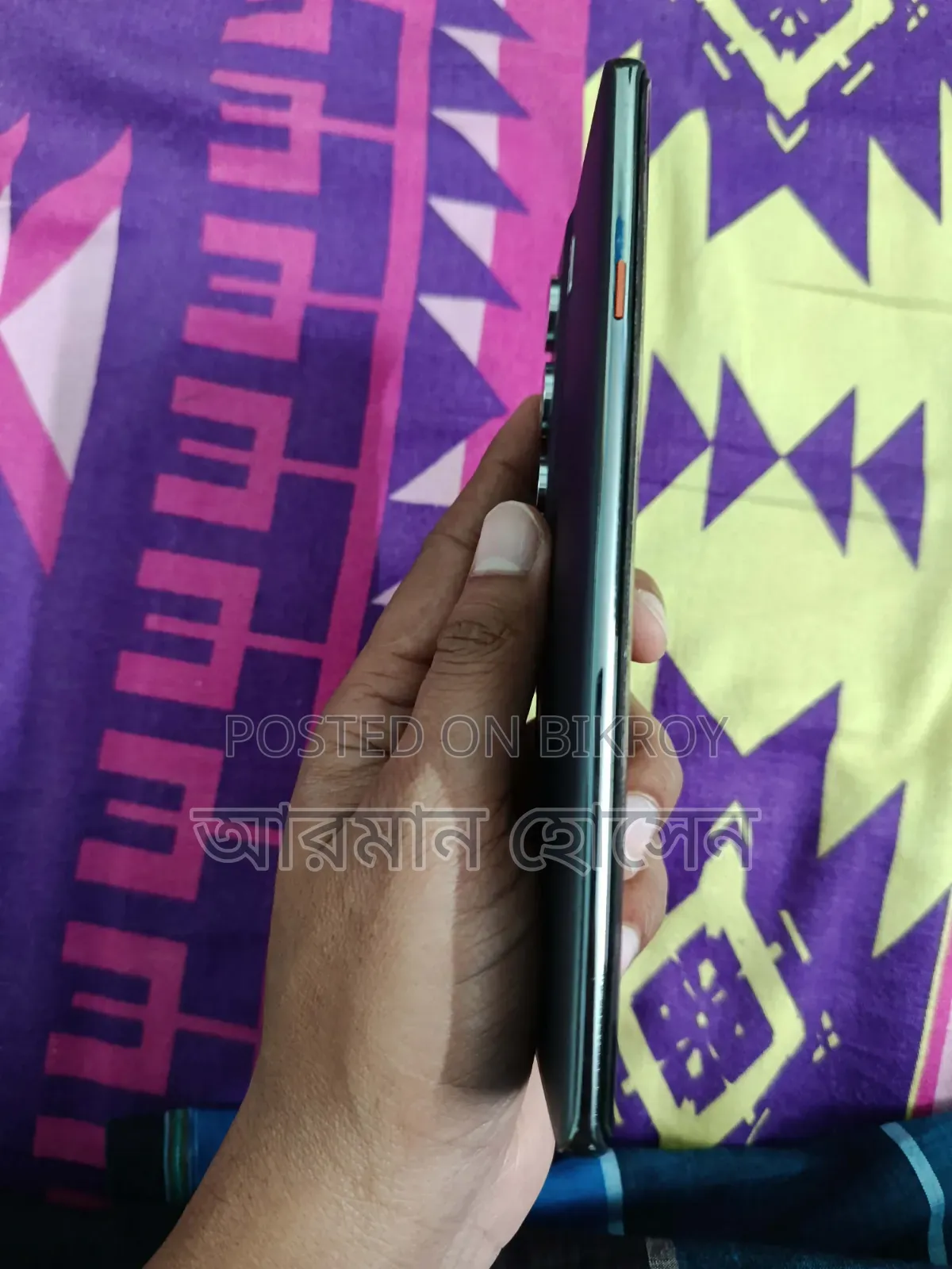 টেকনো ক্যামন ৪০ প্রো ৪জি ২৫৬ জিবি ব্ল্যাক