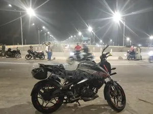 বাজাজ পালসার এনএস ১৬০ ২০১৯ ব্ল্যাক