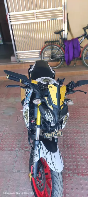 Yamaha 2020 Black