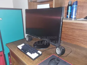 Samsung 24-inch Curved Monitor (Lc24x390fhxxl) - Excellent Condition