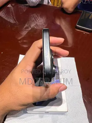 Apple iPhone 16 Pro 128 GB Black
