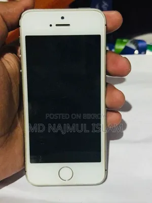 অ্যাপল আইফোন ৫ ১৬ জিবি কালো