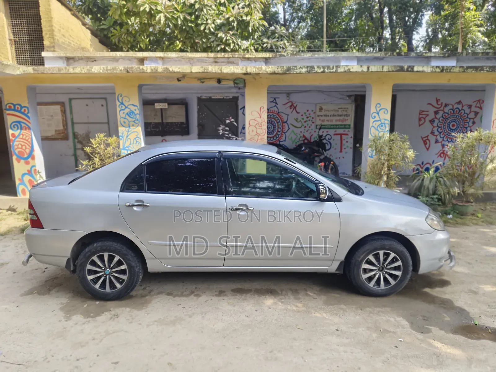 টয়োটা করোলা সেডান ২০০৪ সিলভার