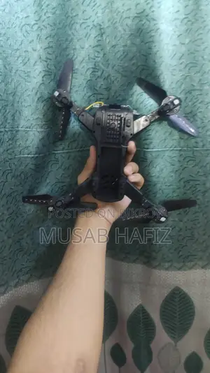 লাইটিং ড্রোন ডুয়াল ক্যামেরা সহ