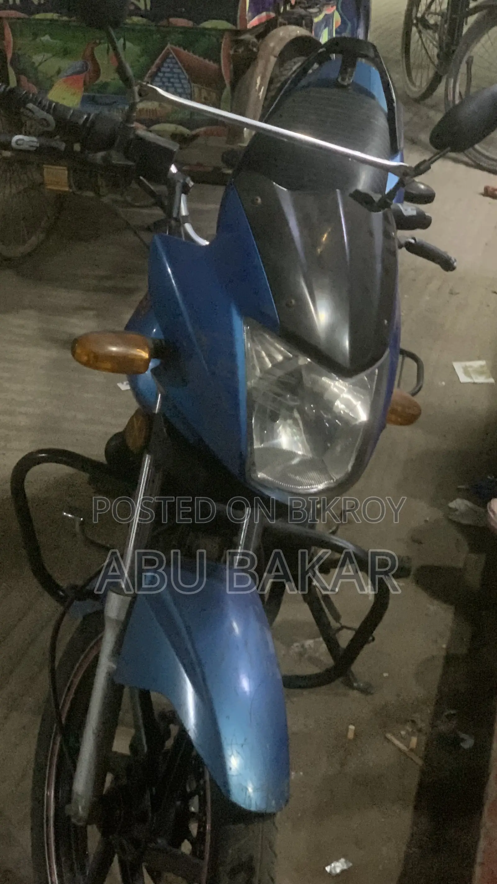 Runner Bullet 100 2016 Blue