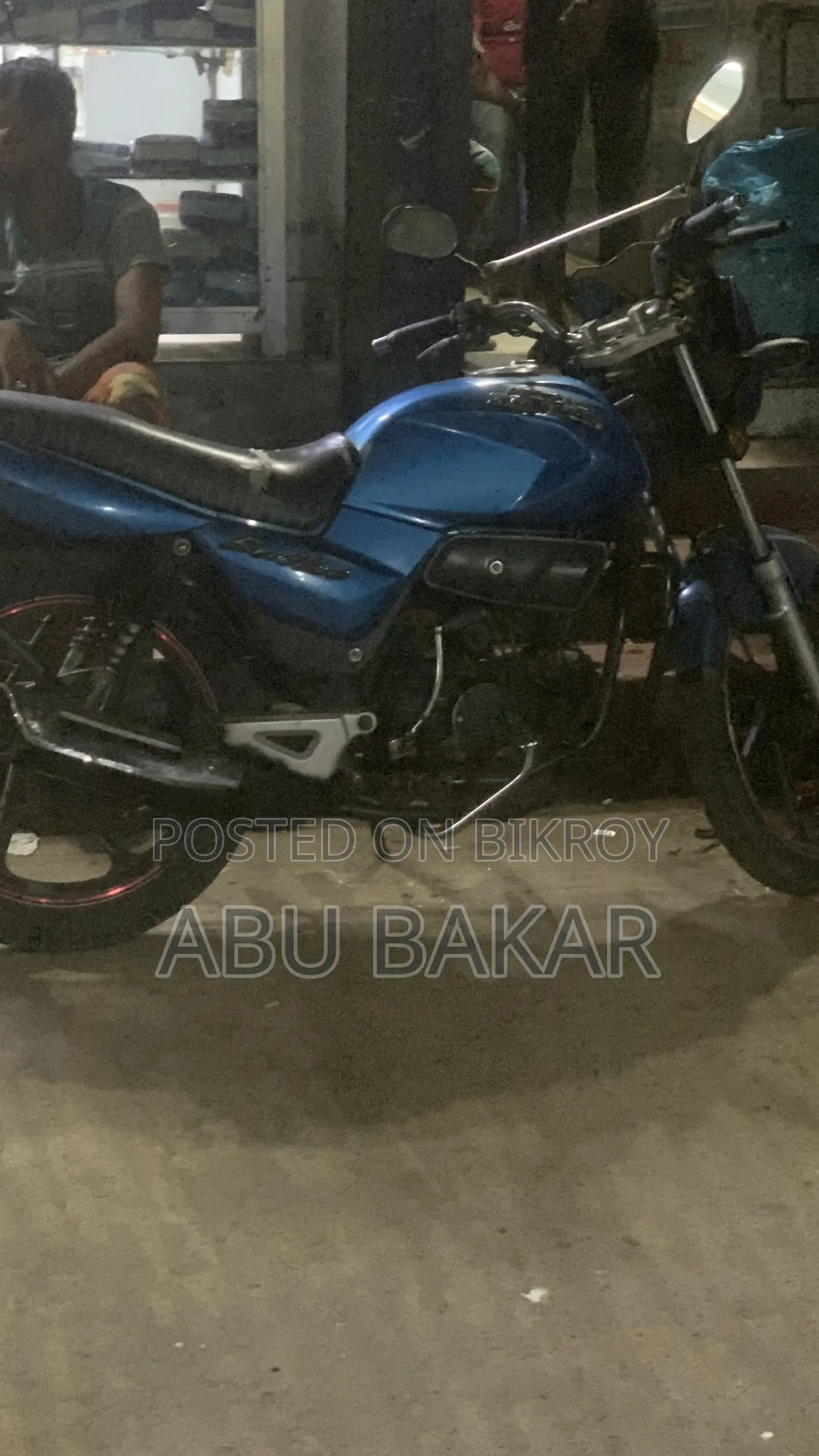 Runner Bullet 100 2016 Blue