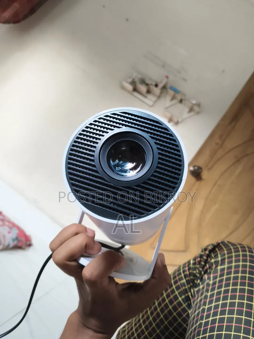 Mini Projector, Model : Hy300