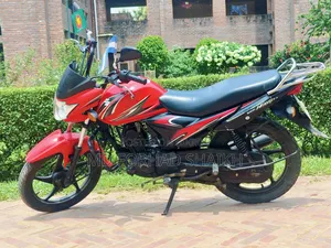 Suzuki Hayate 2017 Red