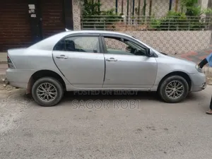 Toyota Corolla 2001 Silver