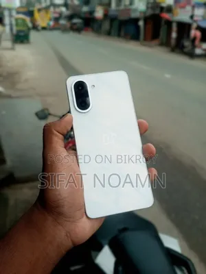 ওয়ানপ্লাস নর্ড সিই৫ ২৫৬ জিবি হোয়াইট