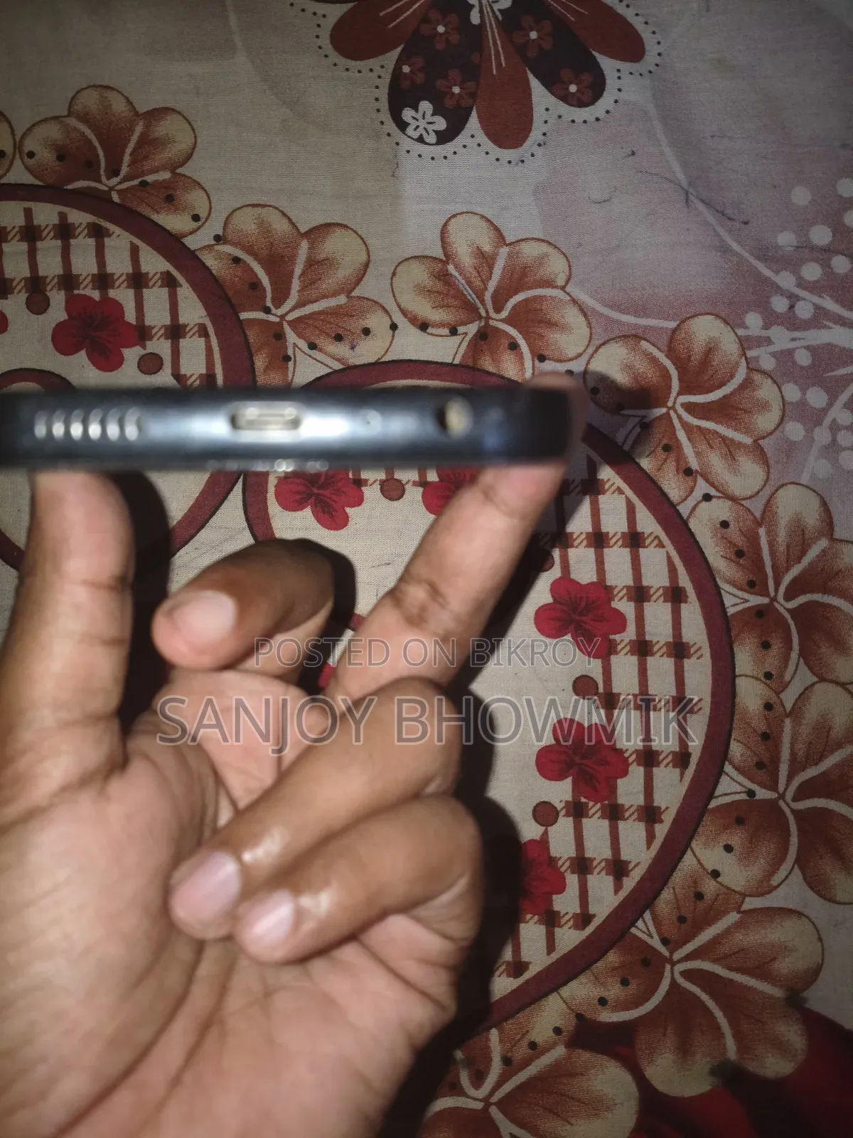 New Samsung 4 GB Black