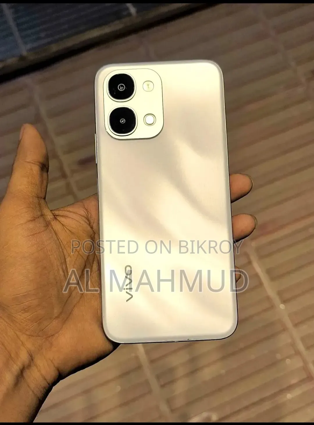 ভিভো ৮ জিবি সাদা