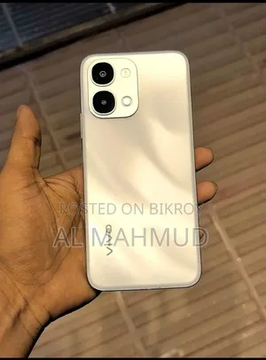 ভিভো ৮ জিবি সাদা