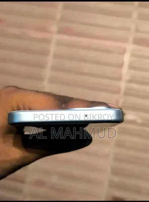 ভিভো ৮ জিবি সাদা