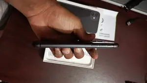 Apple iPhone 11 128 GB Black