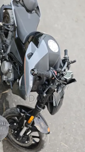 CFMoto 250NK 2025