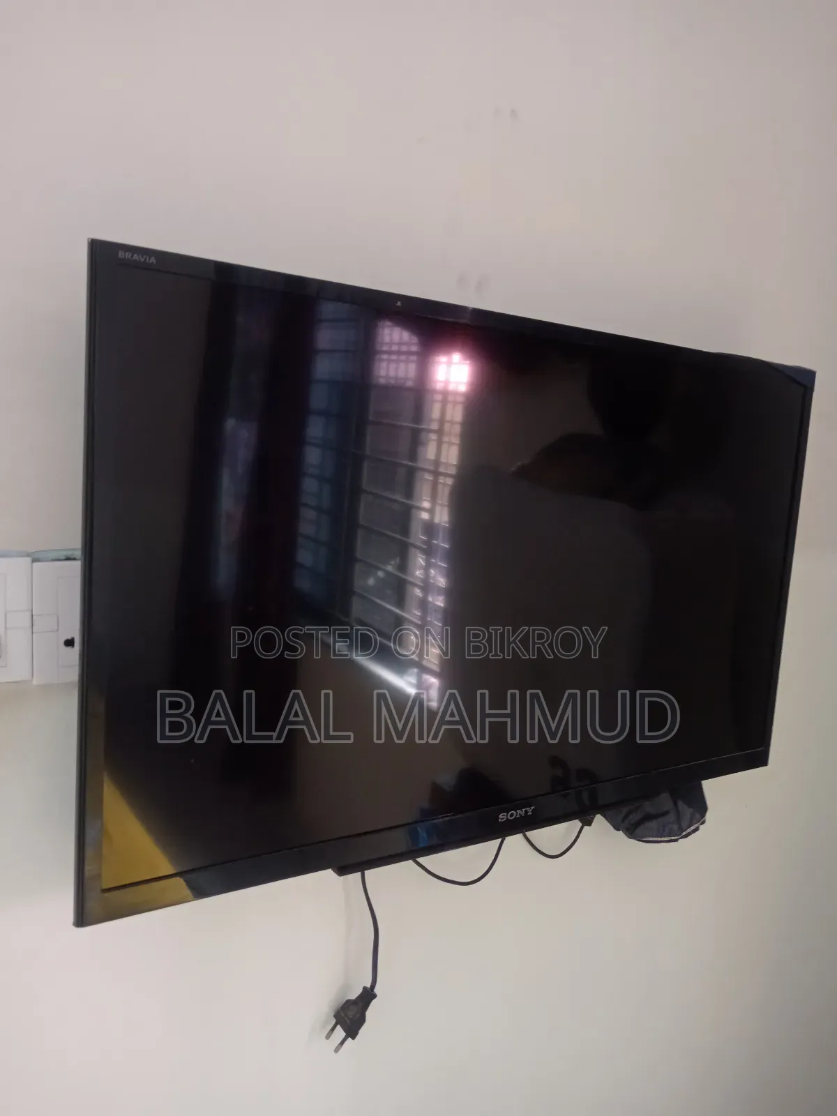 Sony Bravia TV for sale, like new