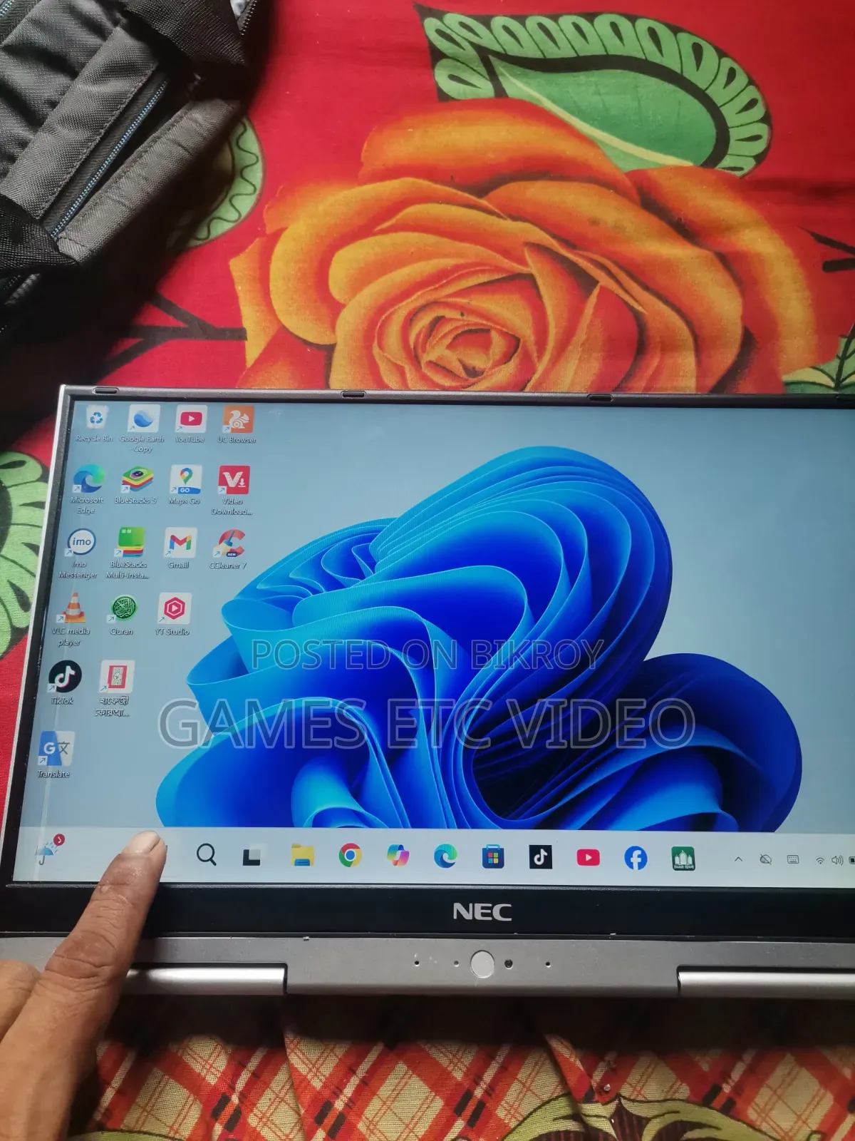 Laptop NEC 8GB Intel Core i5 SSD 256GB