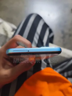 Vivo Y33s 128 GB