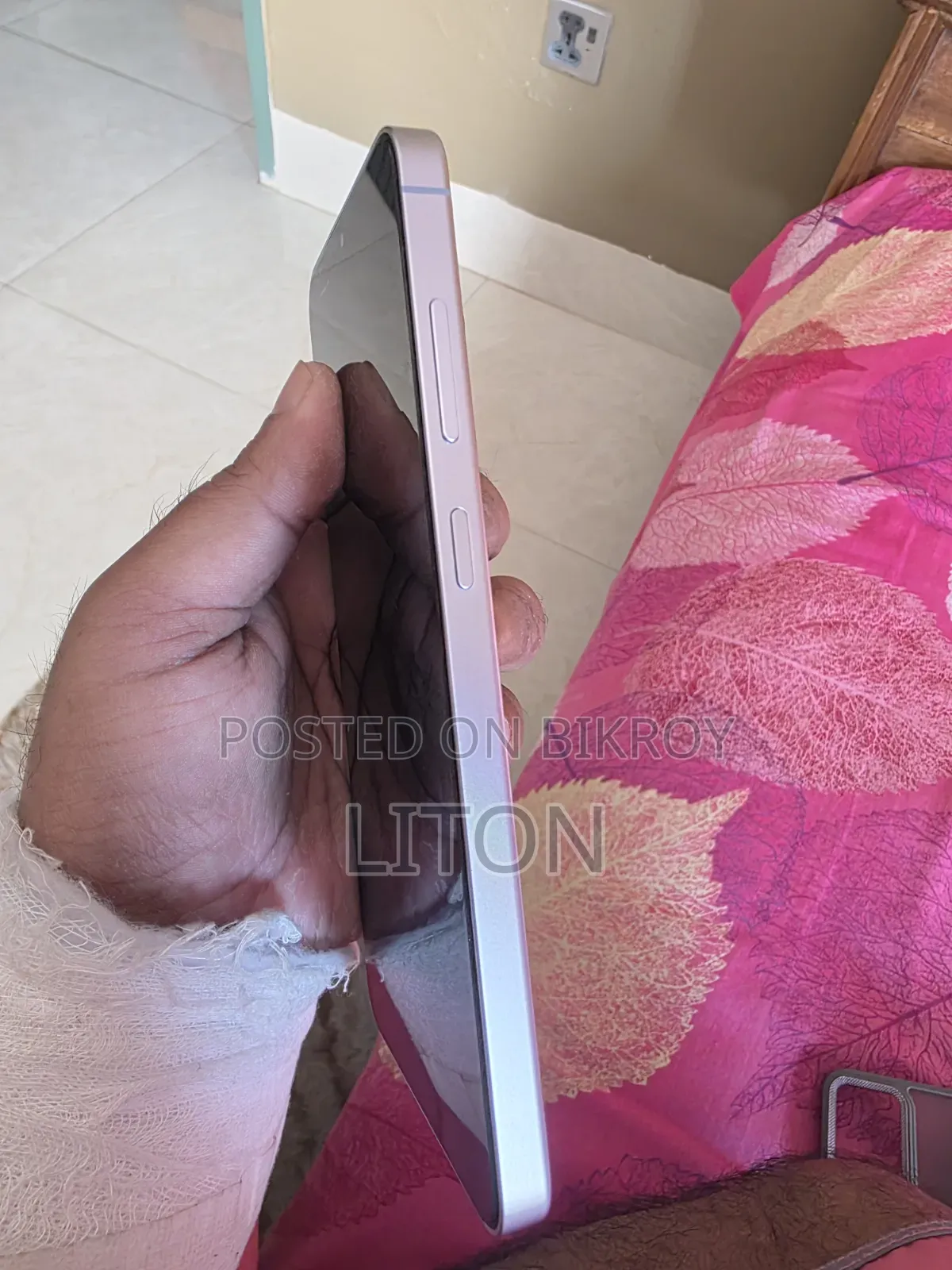 স্যামসাং গ্যালাক্সি এস২৪ প্লাস ৫১২ জিবি সিলভার