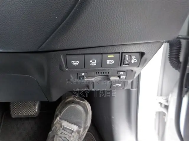Toyota Corolla Cross 2022 Pearl