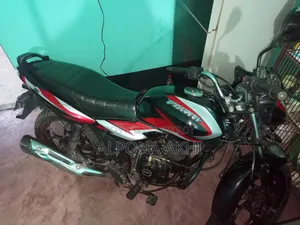 Bajaj Discover 125 2021 Red