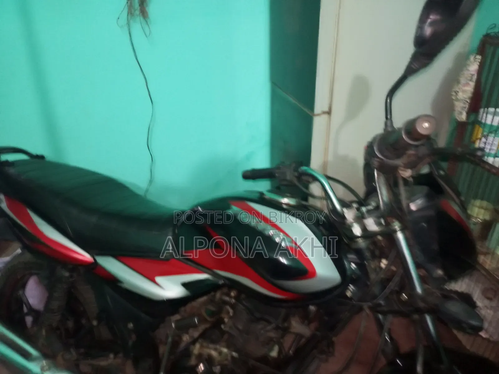 Bajaj Discover 125 2021 Red
