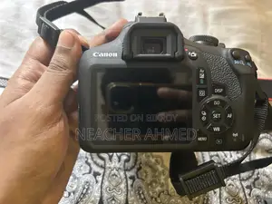 ছয়মাস আগের Canon 2000d DSLR ক্যামেরা বিক্রয় হবে