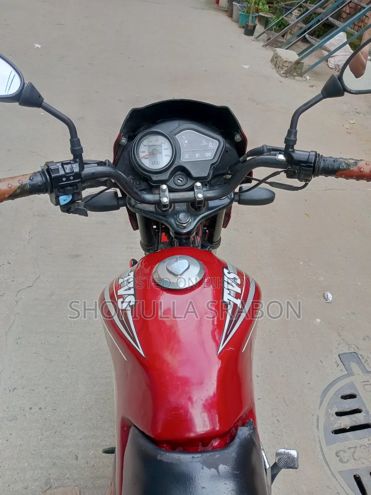 TVS Metro 2017 Red