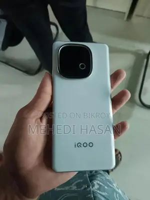 iQOO Z10 256 GB White