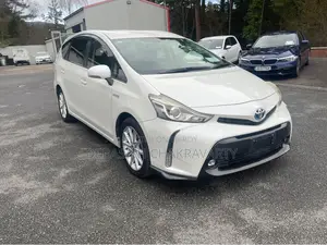 Toyota Prius 2015 Pearl