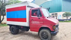 পুরানো গাড়ি বিক্রয়ের জন্য