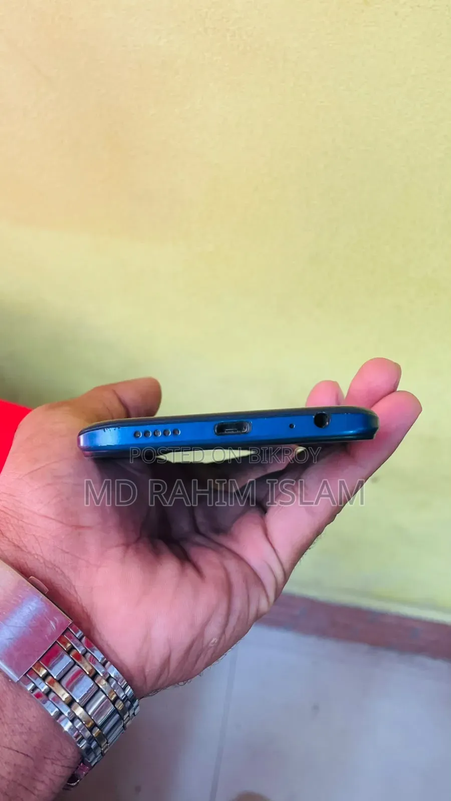 টেকনো স্পার্ক গো ২০২২ ৩২ জিবি নীল