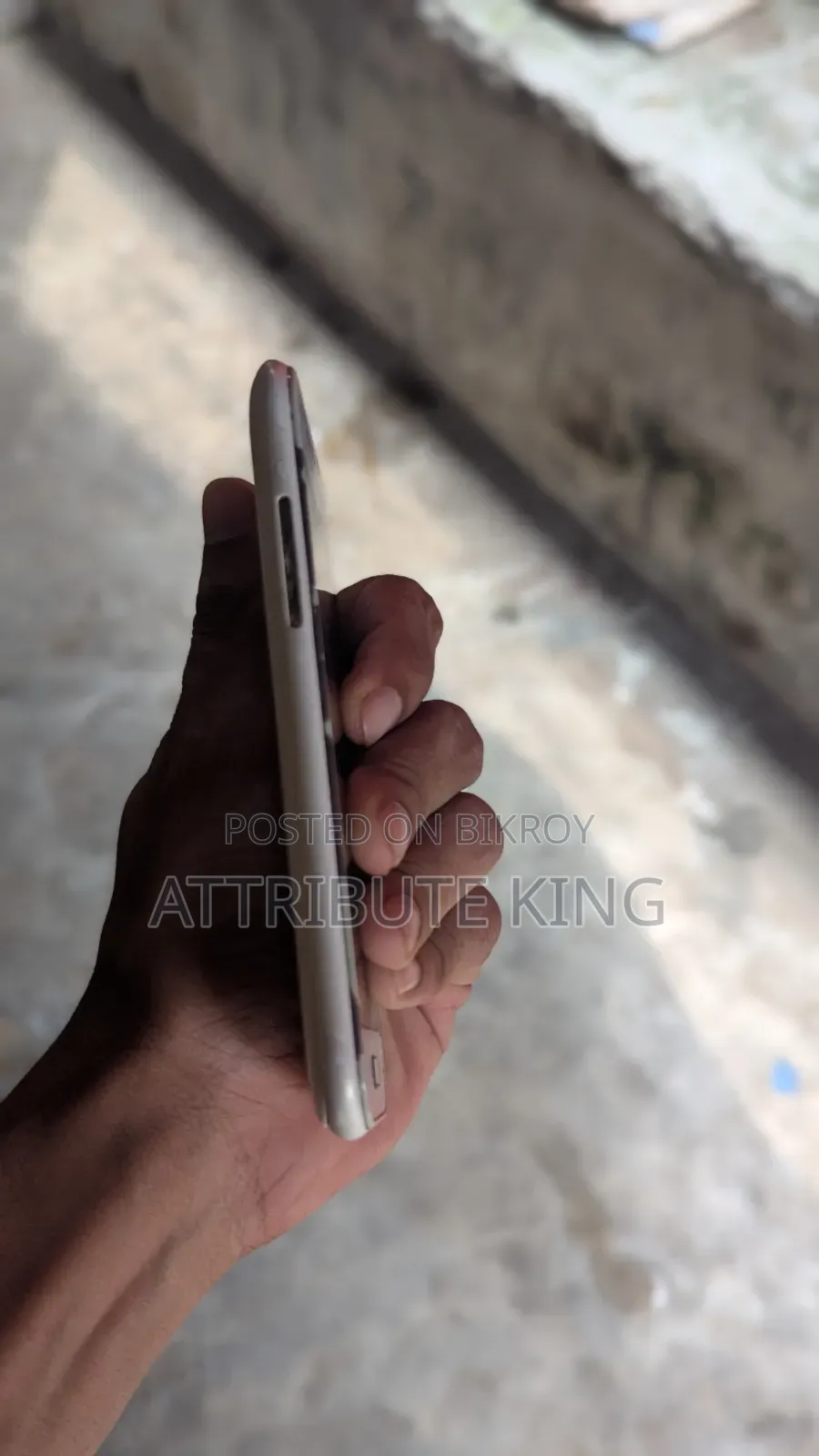 Samsung Galaxy J1 8 GB Silver
