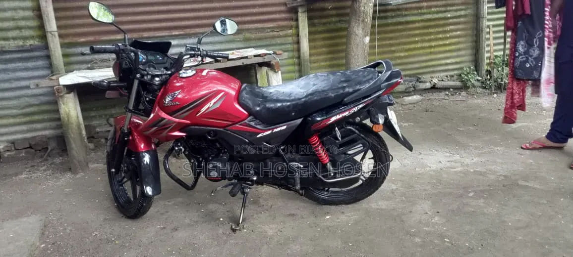 Honda 2022 Red