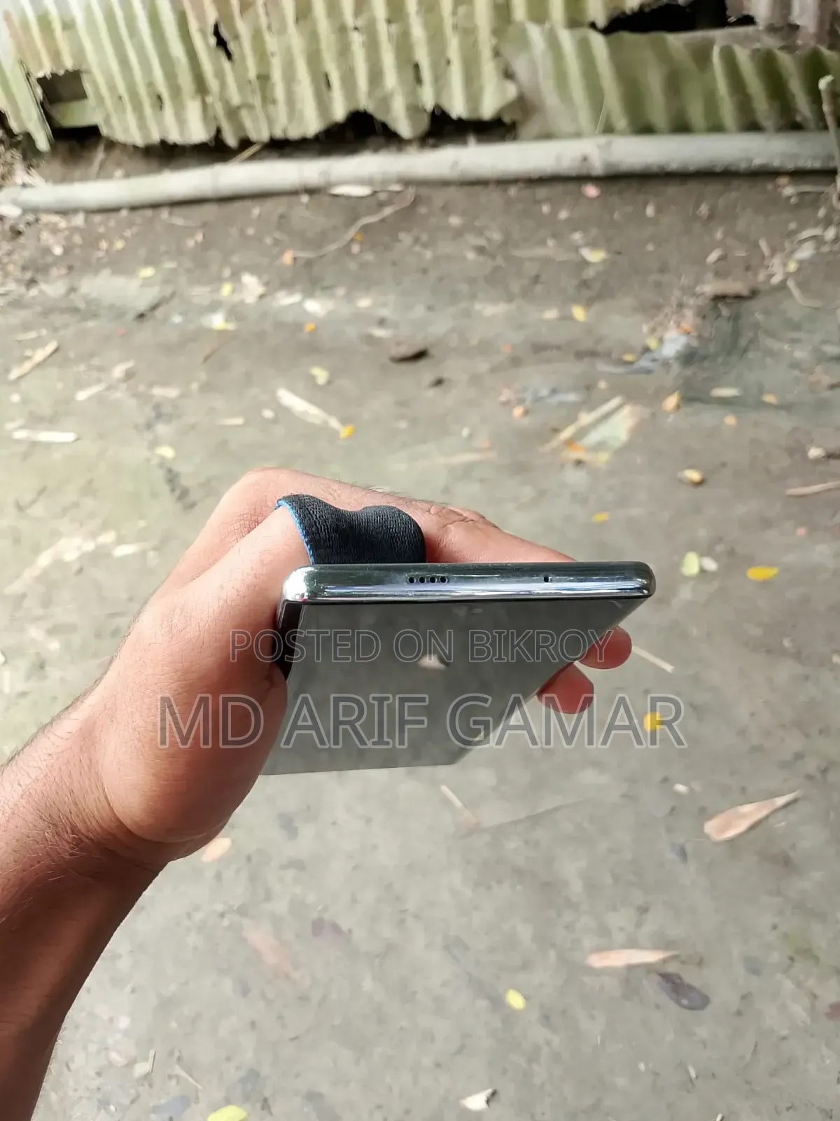 টেকনো স্পার্ক ২০ প্রো প্লাস ২৫৬ জিবি হোয়াইট